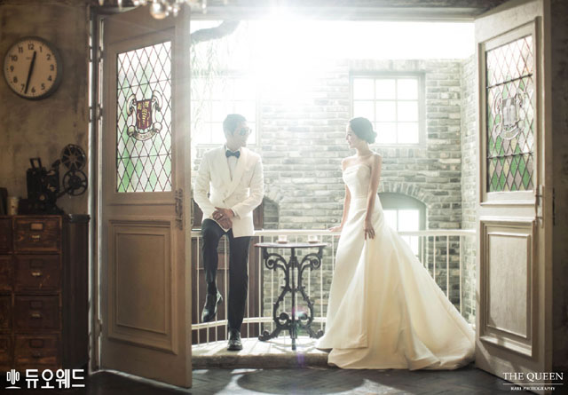 박준형 이제 장가 가YO~ 꽉 찬 나이 god 박준형이 26일 결혼식을 올렸다. /듀오 웨드 제공