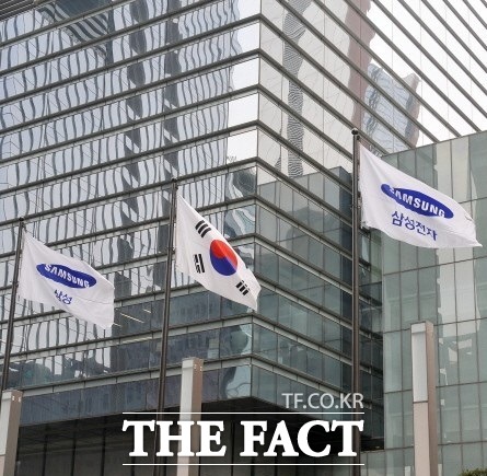 매출 48조 원 삼성전자가 7일 실적 가이던스를 발표하고 올해 2분기 6조9000억 원의 영업이익을 올렸다고 밝혔다./ 더팩트DB