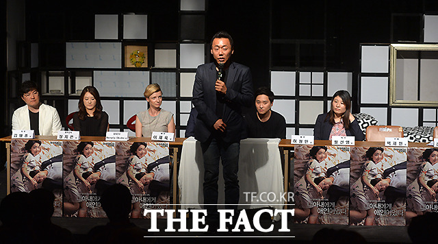 김민수 PD 백재현만이 할 수 있는 연출이었다 뮤지컬 내 아내에게 애인이 있다 연출진과 출연진들은 백재현을 향해 변함 없는 신뢰를 표현하며 응원했다. /문병희 기자