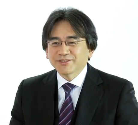 닌텐도 DS, 위(Wii) 게임기 개발을 주도해 온 이와타 사토루 일본 닌텐도 사장이 지난 11일 담관암으로 사망했다. /유튜브 캡처