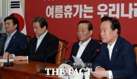 [TF포토] 이병석 의원, '김무성 대표는 TK출신의원 동메달 발언 사과해야'
