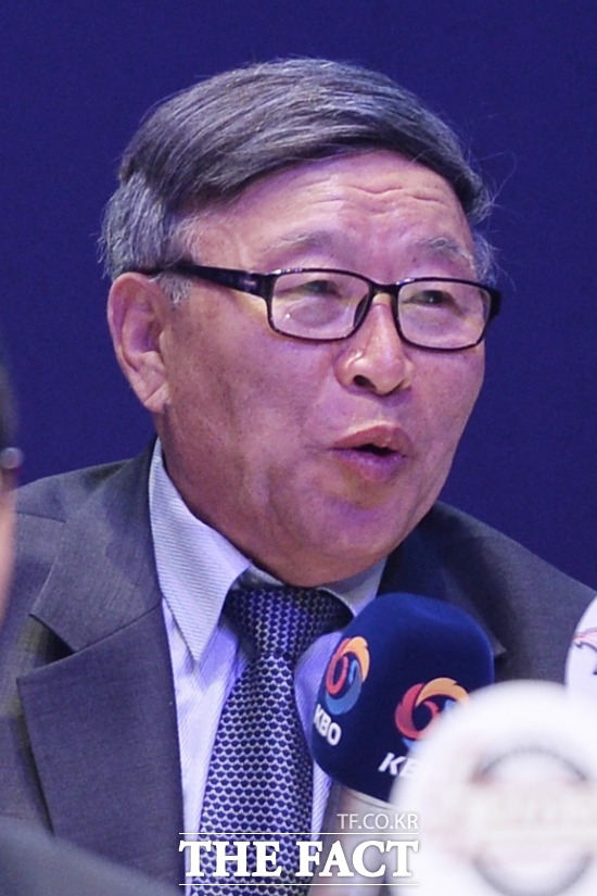 김응용 감독, 올스타전 마운드에 오른다! KBO가 17일 올스타전 시구자로 김응용 전 감독을 선정했다고 밝혔다. / 더팩트 DB