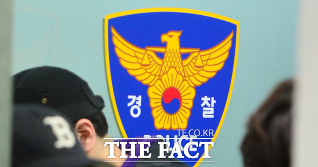 백승탁, 캐디 성추행 22일 동아일보에 따르면 백종원(50)의 아버지인 백승탁(80) 전 충남 교육감이 골프장 캐디를 강제 추행한 혐의로 최근 경찰 조사를 받았다. /더팩트DB