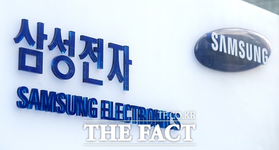 2분기 실적 삼성전자가 2분기 영업이익 6조9000억 원을 기록했다고 밝혔다. / 더팩트 DB