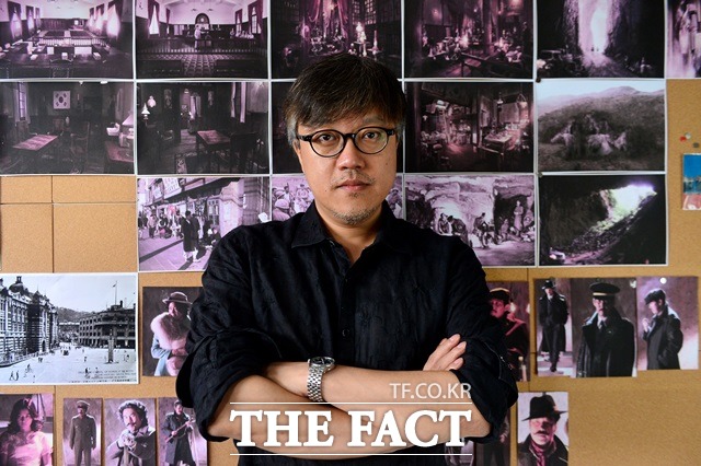 영화 암살 개봉. 최동훈 감독이 도둑들에 이어 암살로 3년 만에 관객들을 만났다. /남윤호 기자