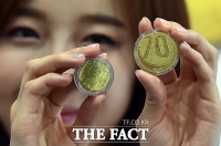 [TF클릭] 한국 조폐공사, 광복 70주년 기념 금·은메달 출시