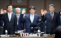 [TF포토] 선서하는 헌법재판소 기관장