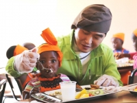  현대그린푸드, '아프리카 희망의 급식소' 설립