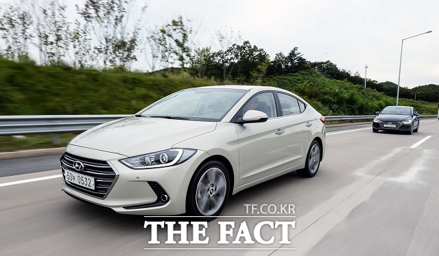 경기도 양평 대명리조트에서 충주 킹스데일GC까지 왕복 140km 구간의 주행을 마친 후 계기판에 적힌 시승차의 평균 연비는 ℓ당 18.8km다.