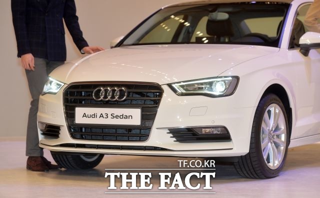 1일 아우디폭스바겐코리아는 최근 미국 환경보호국(EPA)과 캘리포니아 대기자원위원회(CARB)에서 배기가스 배출량 불일치를 보인 EA 189 디젤엔진을 탑재한 아우디 브랜드 차량이 모두 2만8791대(9월 30일 기준)로 확인됐다고 밝혔다. / 더팩트 DB