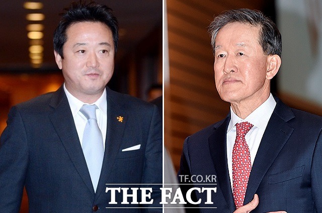 폭스바겐 그룹의 배출가스 조작 스캔들 여파가 걷잡을 수 없이 확산하면서 해당 브랜드 차량을 판매하는 코오롱과 GS그룹의 딜러 사업에도 제동이 걸리는 것 아니냐는 우려가 나온다. 이웅열 코오롱 회장(왼쪽), 허창수 GS그룹 회장 / 더팩트 DB