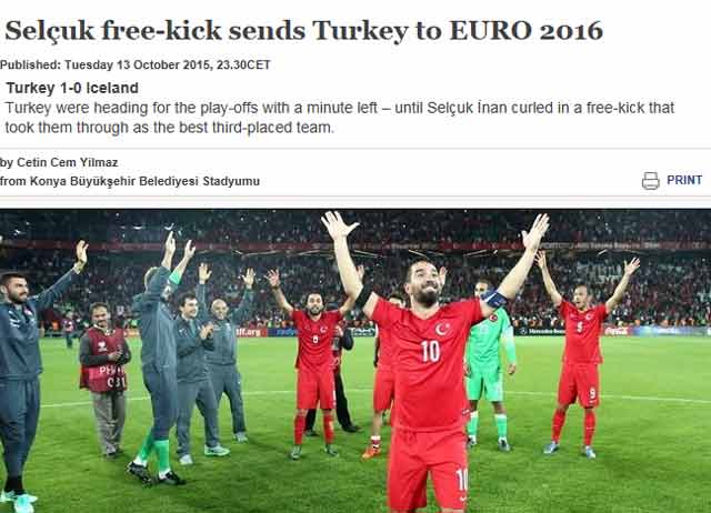 터키, 본선 직행 티켓 거머쥐다! 터키 선수들이 본선행을 확정지은 뒤 만세를 부르며 기뻐하고 있다. /유럽축구연맹 홈페이지 캡처