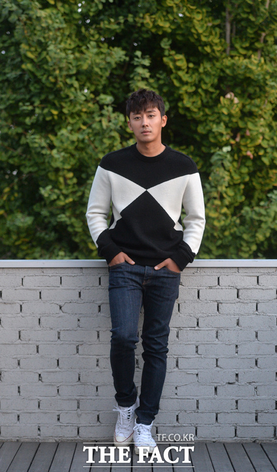 손호준의 똑똑한 바보 매력 진지함과 어리숙함을 겸한 배우 손호준에게는 똑똑한 바보라는 특별한 별명이 있다. /문병희 기자