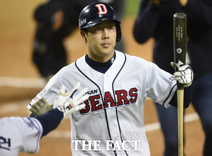 박건우 적시타! 두산 박건우가 4회말 1사 2, 3루서 우전 2타점 적시타를 때렸다. / 최용민 기자
