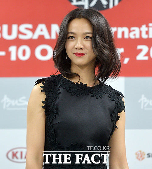 몬스터 헌트 탕웨이, 11일 계속된 정사신 "극한을 넘는 동작" - 연예 ...