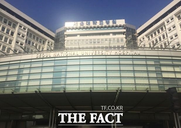 신 총괄회장의 건강 상태는 세간의 우려와 달리 정정하며, SDJ 관계자에 따르면 빠른 시일내에 퇴원이 이뤄질 것으로 예상된다.