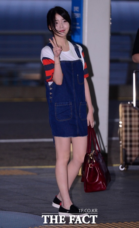 제제 가사 논란에 휩싸인 아이유. 제제는 나의 라임오렌지나무의 주인공인 5살 소년 제제를 성적대상으로 삼았다는 문제제기를 받고 있다. /더팩트 DB