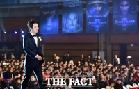 [TF포토] 전세계 팬들 앞에서 품절남 된 '황제 테란' 이윤열