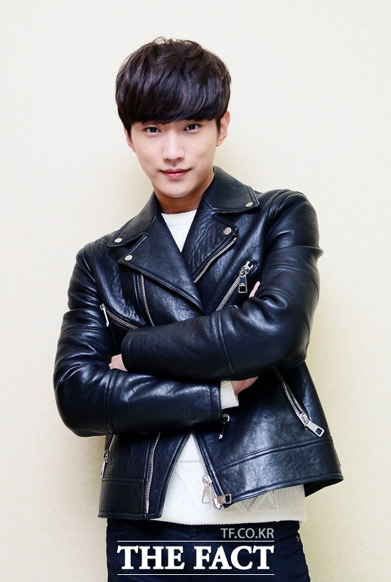 B1A4 진영은 연애탐정 셜록K에서 남보라를 짝사랑한다. 진영은 이번 짝사랑은 전작 칠전팔기 구해라 때와는 다를 것이라고 말했다. /이새롬 기자