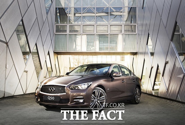 13일 인피니티 코리아는 유로 6 기준을 충족하는 2016년 형 Q50 디젤의 출시에 앞서 사전 예약을 시행한다고 밝혔다. / 인피니티 코리아 제공