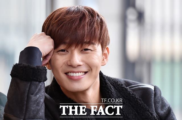 최근 종영한 MBC 드라마 그녀는 예뻤다에 출연한 배우 박서준과 만났다. 그는 <더팩트> 취재진에게 그녀는 예뻤다를 끝낸 소감과 연기에 대한 소신을 밝혔다. /이새롬 기자