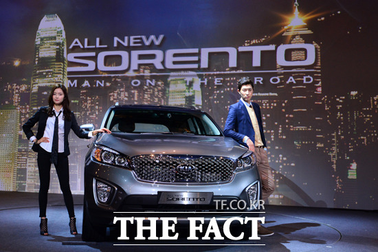 현대기아차 임직원이 가장 많이 타는 기아차로 알려진 쏘렌토가 캐나다 자동차기자단의 평가에서 동급 최고라는 평가를 받았다. /더팩트 DB