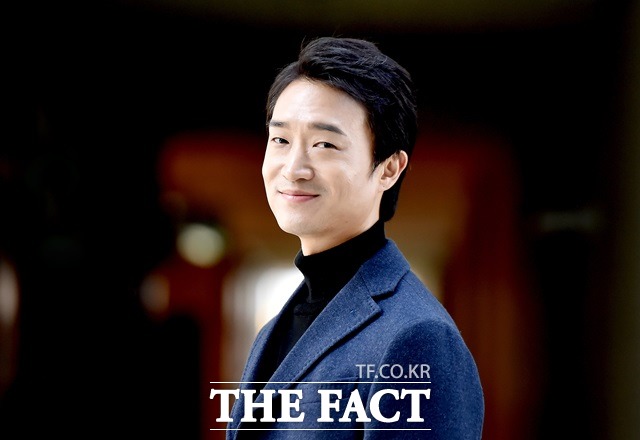 좋은 역할만 주신다면 사투리는 문제없습니다 대구가 고향인 조우진은 사투리 대사가 어렵지 않았다고 말했다. /이새롬 기자