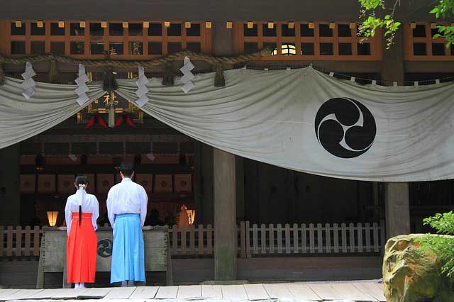 12일 오전 9시쯤 일본 가나가와현 요코하마시 소재 주요코하마 한국총영사관에서 수상한 상자가 발견됐다. 총영사관에 따르면 상자 겉면에는 야스쿠니 폭파에 대한 보복이다라는 문구가 적혀 있다.(사진은 기사와 무관) /pixabay