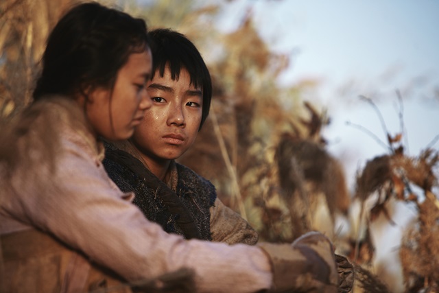 천만덕의 하나 뿐인 아들 석(성유빈 분). 천만덕의 아들 석은 조선 최고의 명포수로 불렸던 아버지를 존경하지만, 자신의 혼례가 힘들어 지자 남들과 달리 욕심없는 아버지에게 반항심을 느낀다. /NEW제공