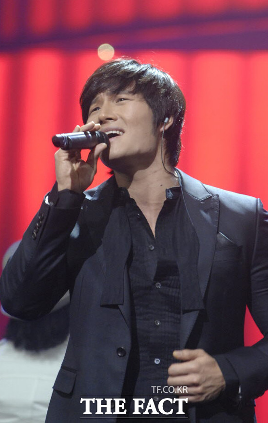 김종국, 터보 컴백 결심한 이유는? 김종국은 18일 진행된 터보 6집 어게인 음악 감상회에서 터보 앨범에 대한 기대감을 나타냈다. /더팩트DB