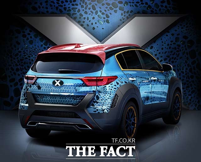 기아 엑스카 2탄 미스틱은 엑스맨 미스틱 캐릭터의 상징인 매트한 푸른색을 차체에 적용하고 빨간색과 노란색을 적절히 조화시켰다.