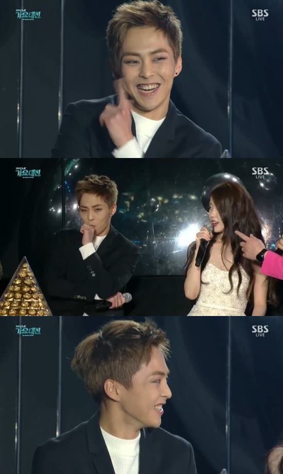 내가 바로 머글킹! 그룹 엑소의 멤버 시우민이 특급 애교로 여성 팬들의 마음을 녹였다. /2015 SBS 가요대전 방송 화면 캡처