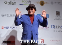 [TF포토] 김흥국, '영화인의 모임 축하합니다'