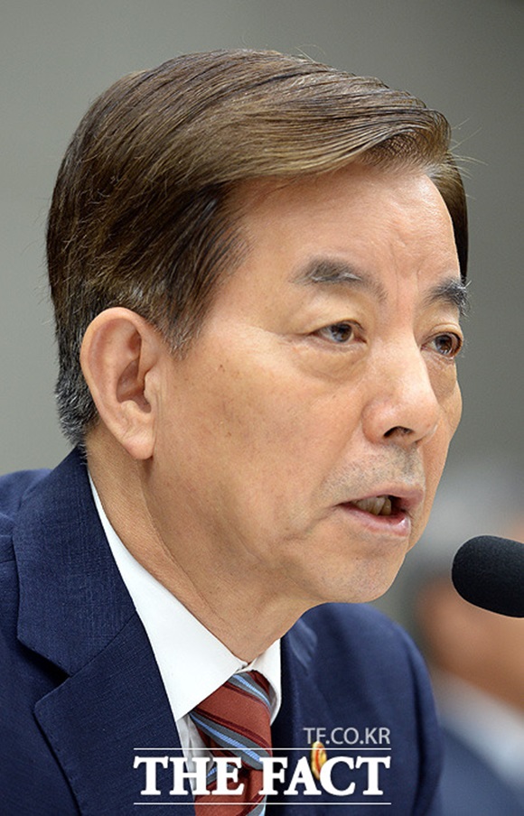 국회 국방위원회는 7일 오전 10시 전체회의를 열고 한민구 국방부 장관에게 북한의 4차 핵실험에 대한 현안보고를 받는다./임영무 기자