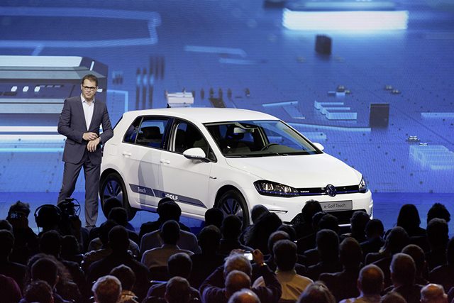 폭스바겐이 6일(현지 시각) 미국 라스베가스에서 열린 국제소비자가전전시회(CES)에서  e-골프 터치를 처음으로 공개했다. /폭스바겐 코리아 제공