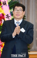 [TF포토] 철강업계 신년인사회 참석한 한국철강자원협회 박영동 회장