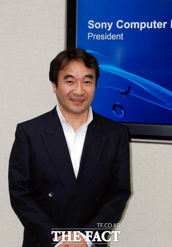 안도 테츠야 SCEK 신임 대표이사는 28년간 소니 그룹에서 근무해온 소니맨이다. 그는 SCEK에서 근무하기 전 소니컴퓨터엔터테인먼트홍콩에서 매니징 디렉터로 일했다. /최승진 기자