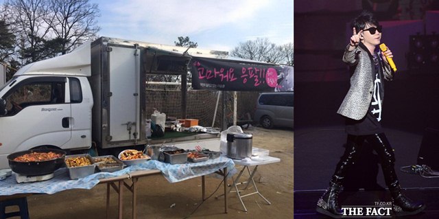 응답하라 1988 촬영장에 밥차를 보낸 이승환(오른쪽). 그는 응답하라 1988의 마지막 촬영을 응원하기 위해 밥차를 선물했다. /이승환 페이스북·더팩트 DB