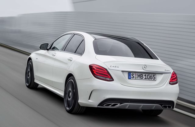 벤츠의 고성능 스포트 모델 더 뉴 C 450 AMG 4MATIC의 가격은 8700만 원이다. /벤츠 코리아 제공