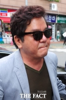  [단독] 심형래 근황 포착, 일본 아카사카 파친코장서 '망중한'