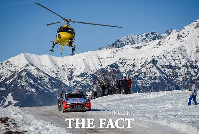 현대자동차 월드랠리팀은 이번 대회에서 지난해 개발한 신형 i20 WRC 모델을 처음 실전 투입했다.