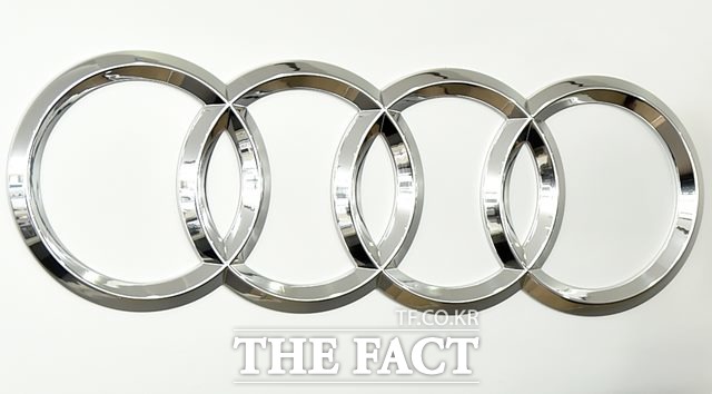 2014년 9월 인천에서 자영업을 하는 박 모씨(37)가 1억 원대 아우디 A7 55TDI를 딜러사를 통해 구매했다. 해당 차량이 한번 수리를 받았던 차로 밝혀졌지만, 본사인 아우디 코리아는 박 씨에게 별다른 조치를 취하지 않고 있다. /더팩트 DB