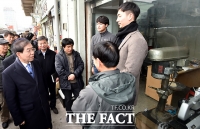 [TF포토] 박원순 시장, '청년사업가들 힘내세요!'