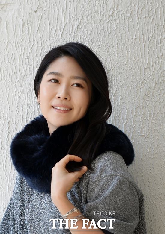 더 나이가 들면 또 어떤 연기를 할 수 있을까요? 김지영에게 나이가 든다는 건 또 다른 인물을 연기할 수 있는 가능성이 열린다는 의미다. /임영무 기자