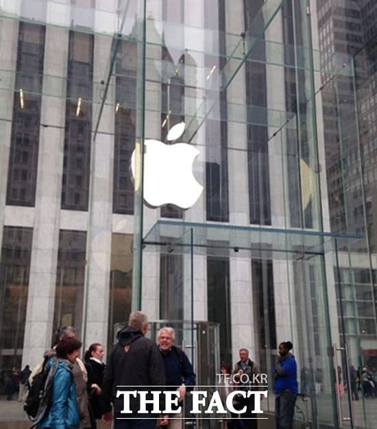 16일 영국 파이낸셜타임스 보도에 따르면 애플은 120억 달러 규모의 회사채를 발행했다. 애플이 수십억 달러 규모의 회사채 발행에 나선 것은 이번이 다섯 번째다. /더팩트DB