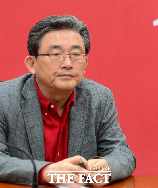 새누리당은 20일부터 4·13 총선 후보자 공천을 위한 경선에 나설 후보자를 대상으로 면접심사를 시작한다. /더팩트DB