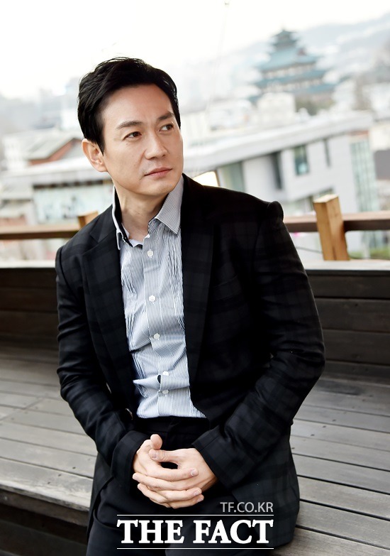 박용우의 회상. 박용우는 20년 전 상처에 익숙하지 않았던 시간을 떠올렸다. /이새롬 기자