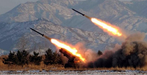 국방부는 3일 북한군이 오늘 오전 10시께 원산 일대에서 단거리 발사체 수발을 동해상으로 발사했다고 밝혔다. / 서울신문 제공
