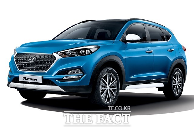 현대자동차는 1.6 가솔린 터보 모델을 추가한 2016년형 투싼을 출시했다고 15일 밝혔다. / 현대자동차 제공