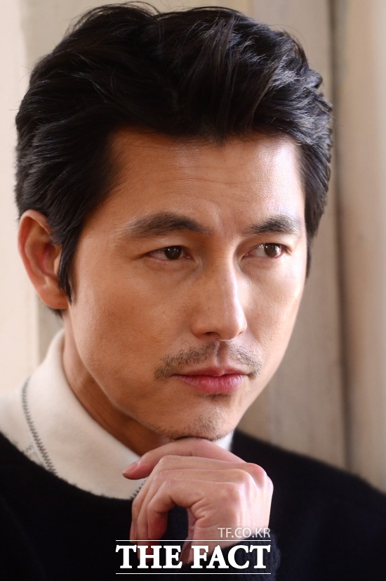 정우성 사기 피해. 배우 정우성이 지인인 방송 작가에게 사기를 당했다. /남윤호 기자